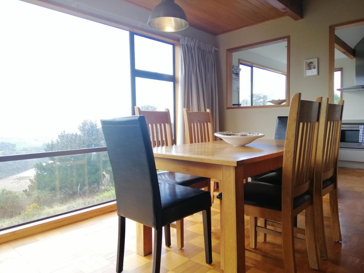 Gateway To Peninsula With Sea Views Apartment Dunedin Bagian luar foto
